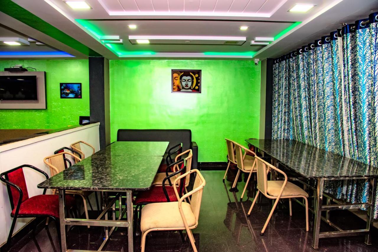 Hotel Shawrya The Grand Madikeri Kültér fotó