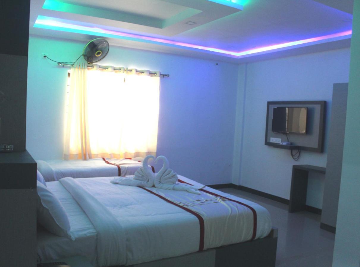 Hotel Shawrya The Grand Madikeri Kültér fotó