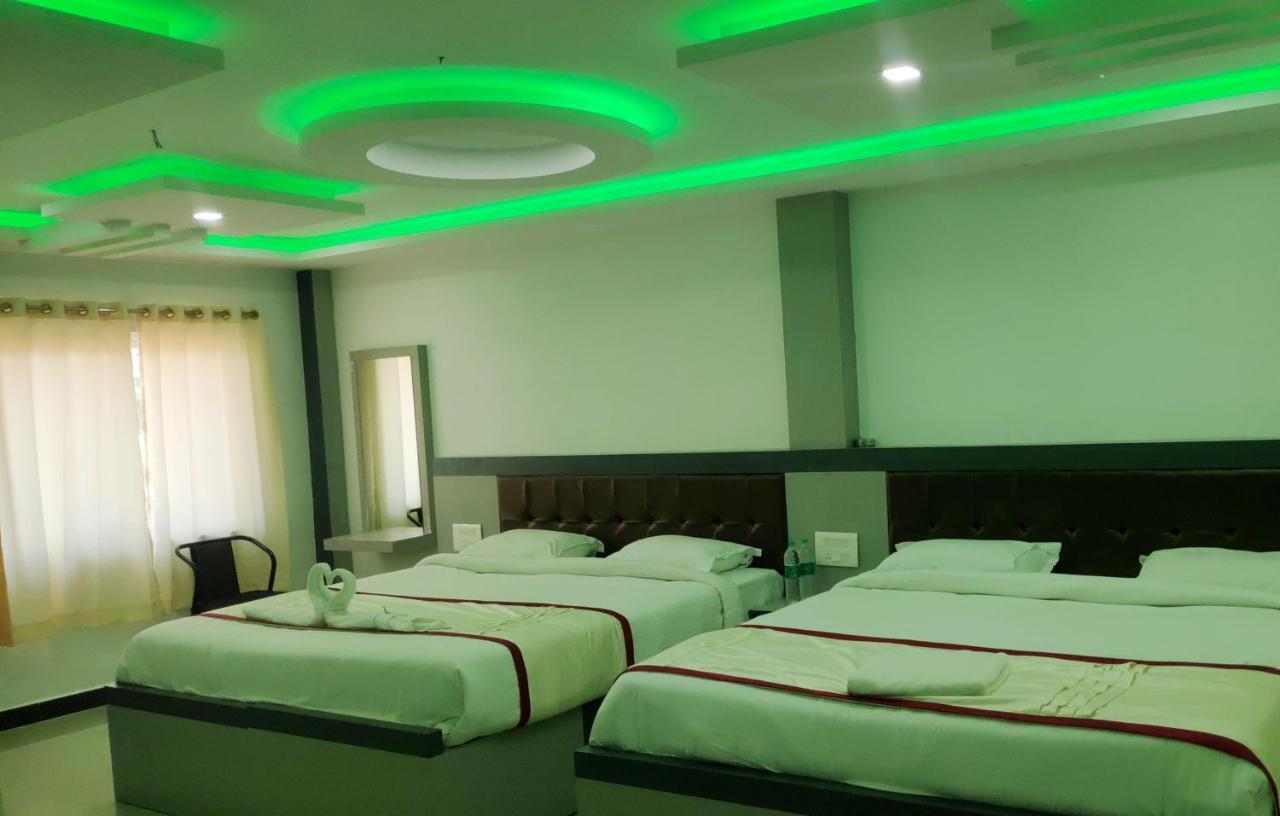 Hotel Shawrya The Grand Madikeri Kültér fotó